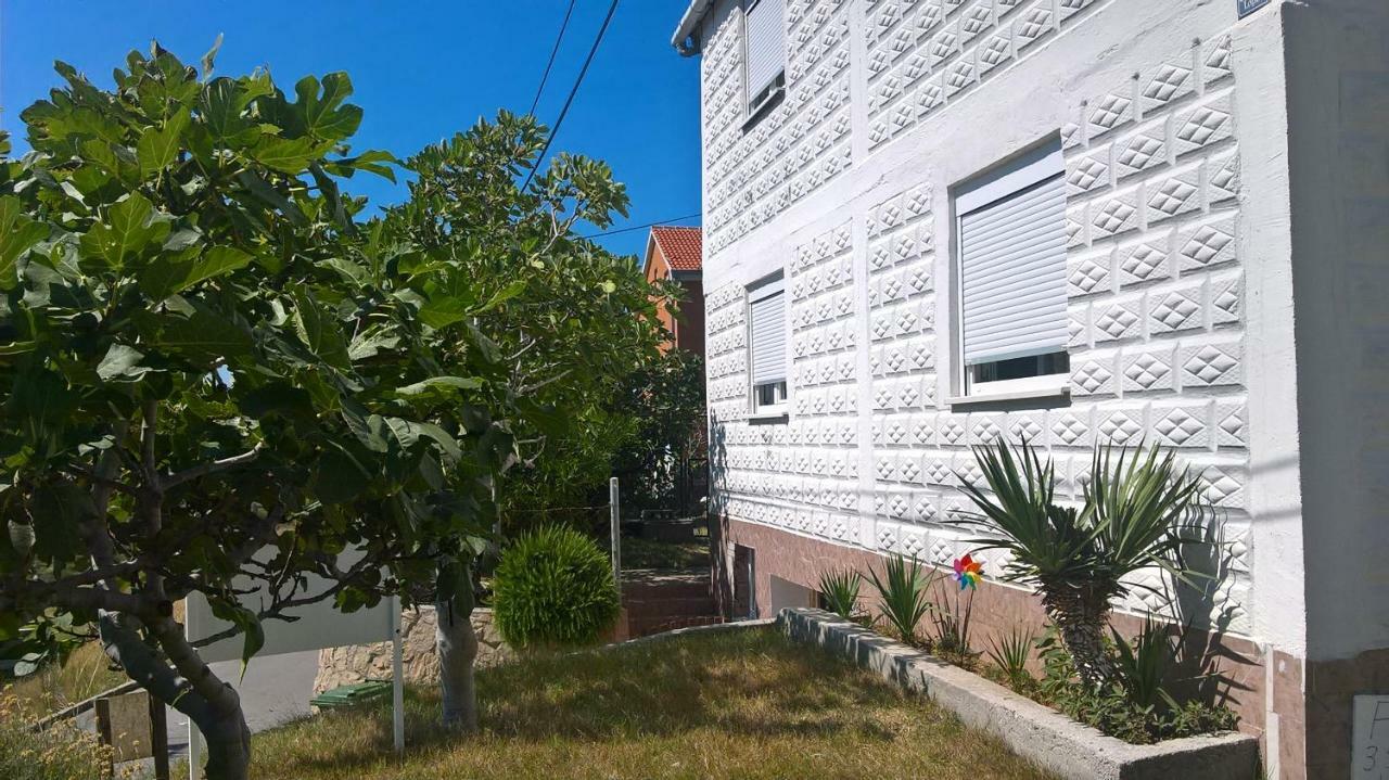 Apartman Pave & Ilija Jr Lopar Exterior foto
