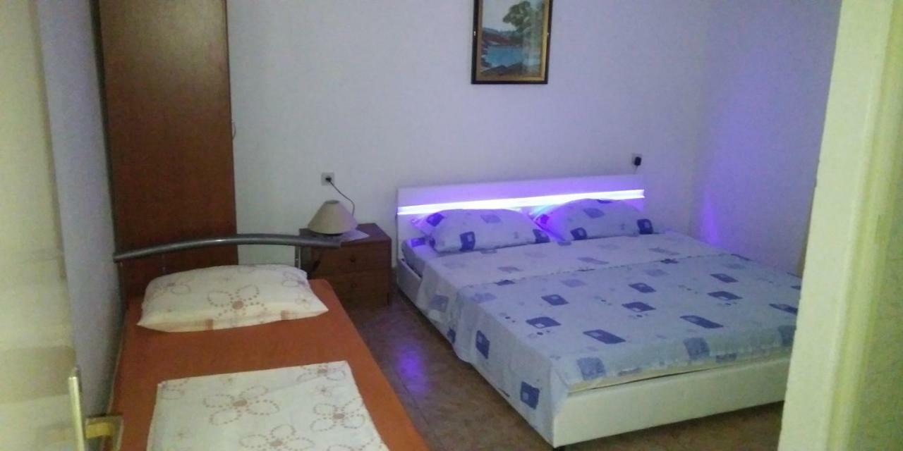 Apartman Pave & Ilija Jr Lopar Exterior foto