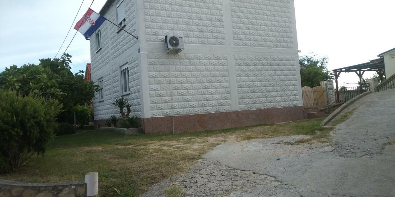 Apartman Pave & Ilija Jr Lopar Exterior foto